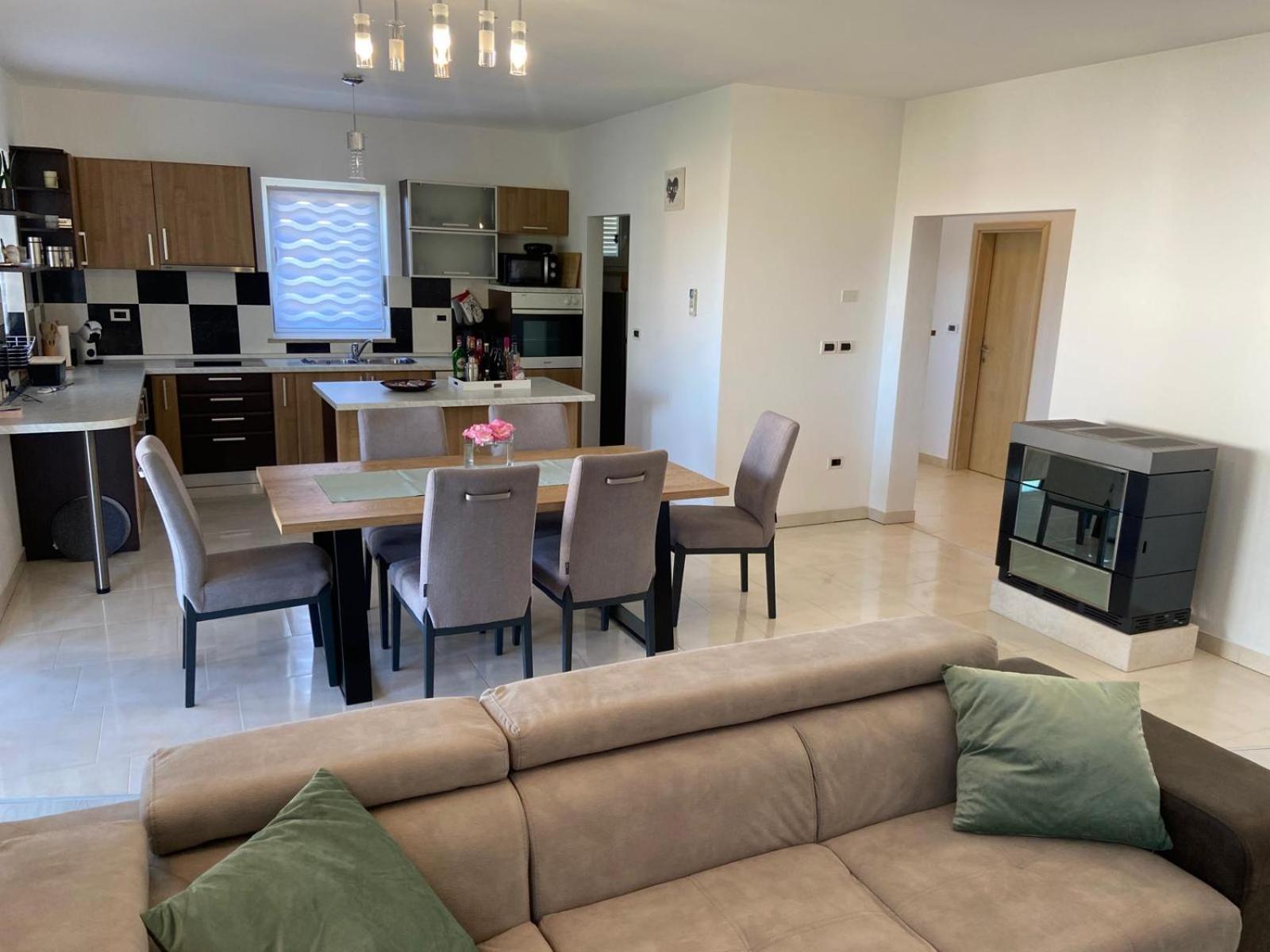 Holiday Home Mihaela Višnjan Екстериор снимка