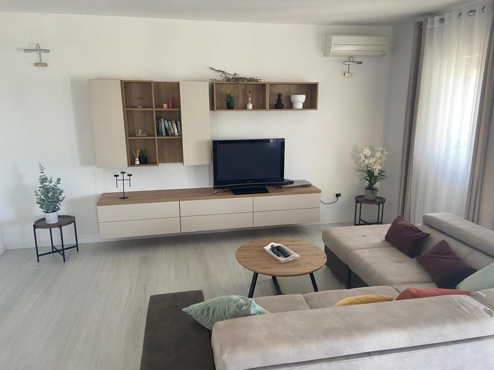 Holiday Home Mihaela Višnjan Екстериор снимка